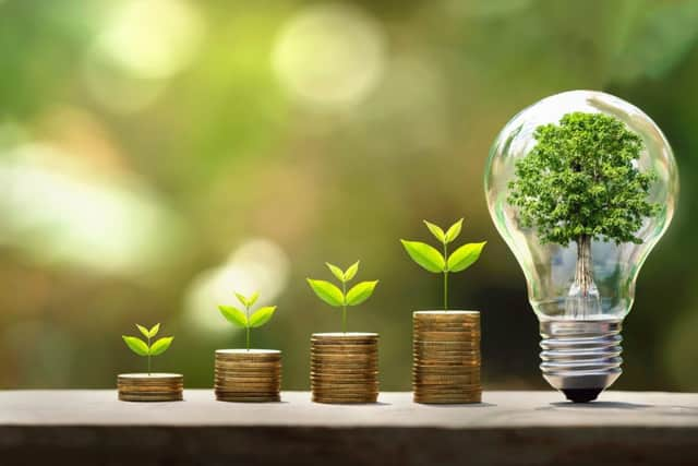 There are many tips to save money and use less energy (photo: Adobe)