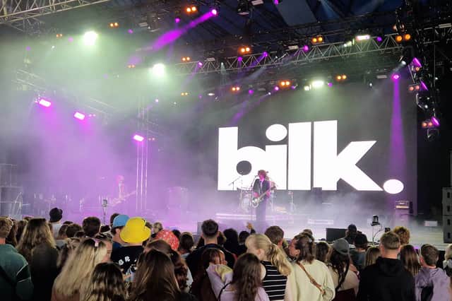 Bilk on stage