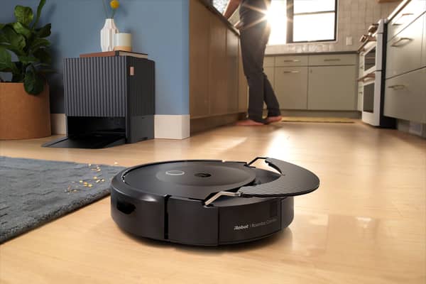 Roomba's Combo 10 Max carries over all the tech from the J9+ - but with a much cleverer base station