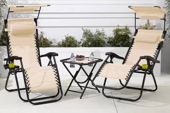 The Neo patio set comes with a cute little table