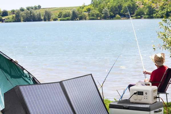 The Allpowers R600 comes with a 100w solar panel if you buy the bargain bundle