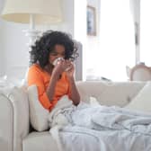 Pollen levels have been rising, this is how to tell the difference between a summer cold and hay fever.