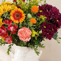 I found these beautiful autumnal flower bouquets from Bunches that are perfect for the season