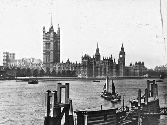 Houses of Parliament from South Bank, c. 1910. Picture: https://spitalfieldslife.com/