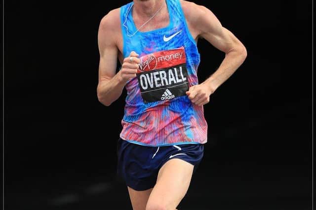 Scott Overall - One of Britain’s most decorated marathon runners with a pb of 2.10 and 4th in the Berlin marathon.