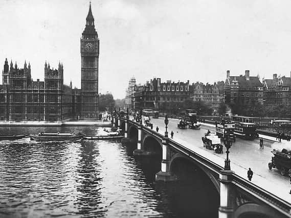 Westminster Bridge pictured here in 1928, it extends from the Houses of Parliament on the North side of the River to St. Thomas's Hospital on the Surrey side, and was built in 1869 at an approximate cost of 1,000,000. Picture: Wikimedia Commons