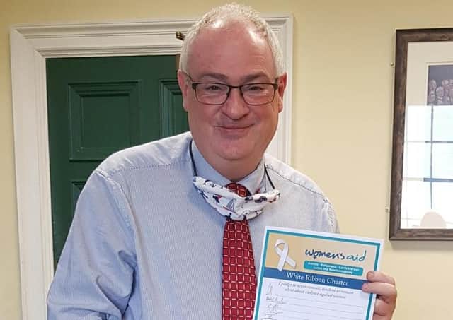 The Ulster Unionist Party joins with Women’s Aid ABCLN to become the first political party in Northern Ireland to sign the White Ribbon Charter.