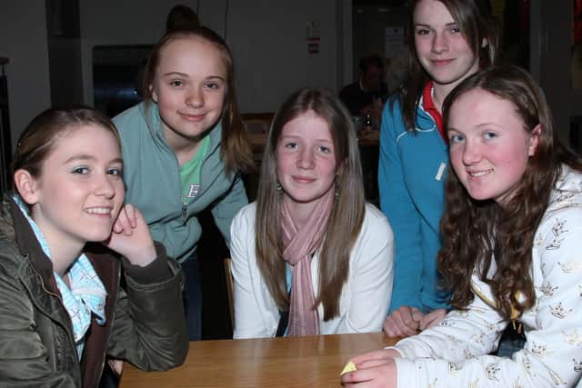 The ‘Quackers’ team who took part in the Cambridge House Hockey Club table quiz at Eaton Park. BT48-131JC