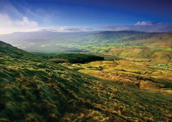 A scenic and wonderfully traffic-free route through mid-Ulster, this is one of the most romantically wild areas in Ireland.  The Sperrin Mountains are both rugged and curvaceous with many stopping places of interest particularly for those with an interest in neolithic stone circles