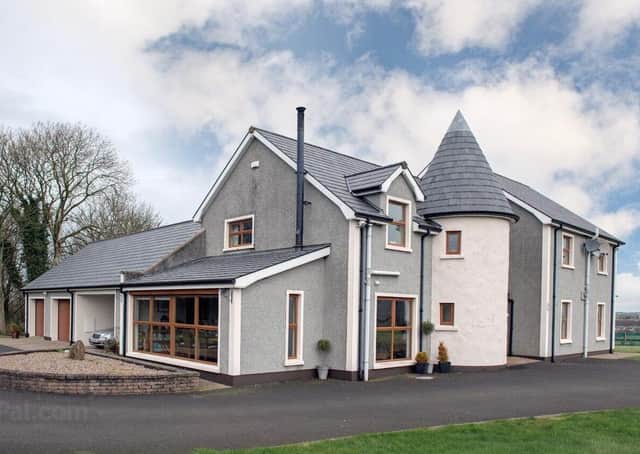 ROSEYARDS, 92 KIRK ROAD,
Ballymoney BT53 8HH