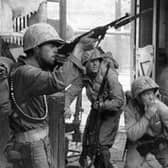 US troops involved in urban fighting in Seoul during the Korean War