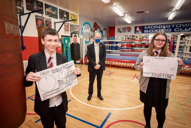 Education Minister Peter Weir visited Monkstown Boxing Club recently.