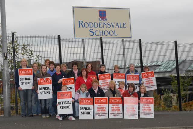 Nipsa members from Roddensvale and Moyle Primary picket for the second week in a row as they show their support for classroom assistants. LT40-377-PR.