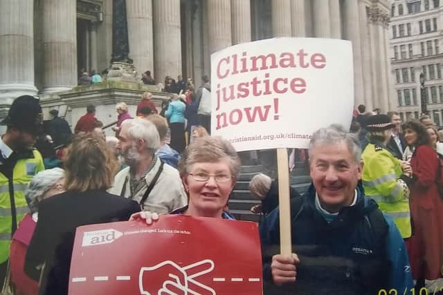 Christian Aid supporter, Ballymena native Jean Thompson and her husband Andy at 'Cut the Carbon' march, St Paul's Cathedral, 2007