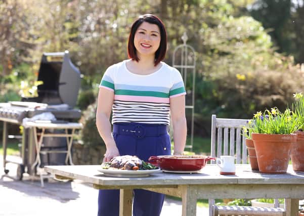 Suzie cooks an Easter feast outside