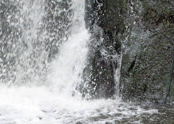 Gleno Waterfall.