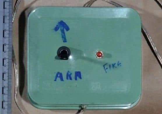 The device firing pack from a command-wire initiated bomb, was also seized by the PSNI in Londonderry.