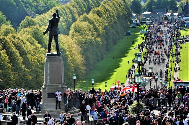 29/09/12 - PACEMAKER BELFAST. The 100th year anniversary march to commemorate the signing of the Ulster Covenant enters Stormont as thousands of Orangemen parade past Lord Carson's statue. Picture Charles McQuillan/Pacemaker.