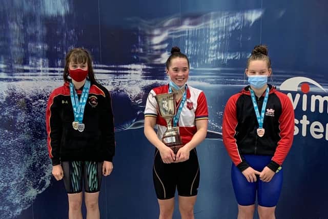 Alana Burns-Atkin became Ulster Junior Champion in the 50, 100 and 200 Butterfly, taking the clean sweep in the Butterfly events. She finished third overall in the 100 Butterfly and second overall in 200 Butterfly, a great achievement