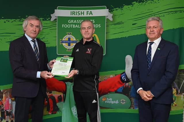 McDonald’s 30 Clubs for 30 Years winners with McDonald’s Fun Football Ambassador Pat Jennings and McDonald’s Franchisee John McCollum pictured with a representative from Glenavy Youth