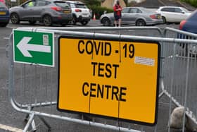 Sign for Covid – 19 Test Centre at the Templemore Sports Complex. DER2152GS – 001
