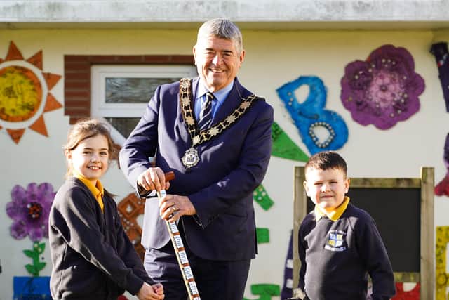 Cllr Billy Webb with pupils from Abbots Cross Primary School.