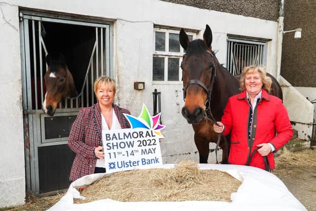 Vickie White, Royal Ulster Agricultural Society is pictured alongside Diane Gibson from Gibson Equine Haylage, sponsor of the 2022 Balmoral ‘Star of the Future’ Performance Horse Championships