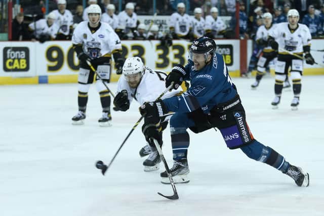Belfast Giants' Scott Conway with Nottingham Panthers Kevin Massy during Wednesdays Challenge Cup semi-final at the SSE Arena, Belfast. Photo by Darren Kidd/Presseye