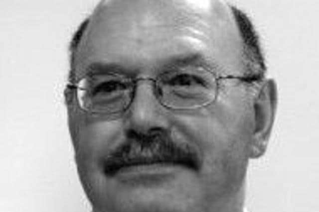 Dr Les Gornall.