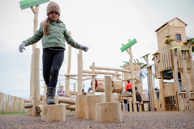 Designed and created by Proludic – a company with over 30 years experience creating original equipment and intelligent playground designs – the park overlooks the stunning Lough Neagh while blending into the beauty of the forest surroundings