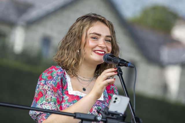 Daisie  Conway.