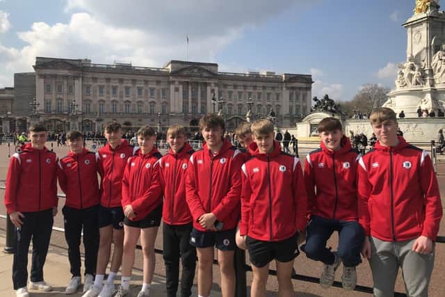 The pupils enjoyed seeing tourist attractions in London.