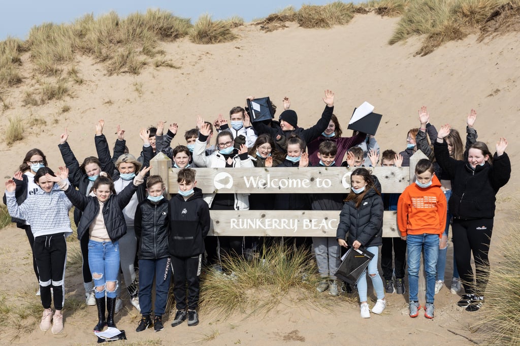 Big beach clean up by local schools