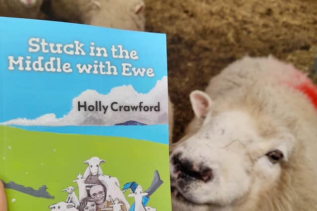'One Ear' gives  the book her seal of approval