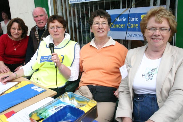 Moyle and District Support group of Marie Curie sell tickets to raise funds at the Lammas Fair.BM35-273JC