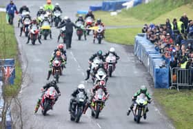The start of the Supersport 600 race at the Tandragee 100 on Saturday.