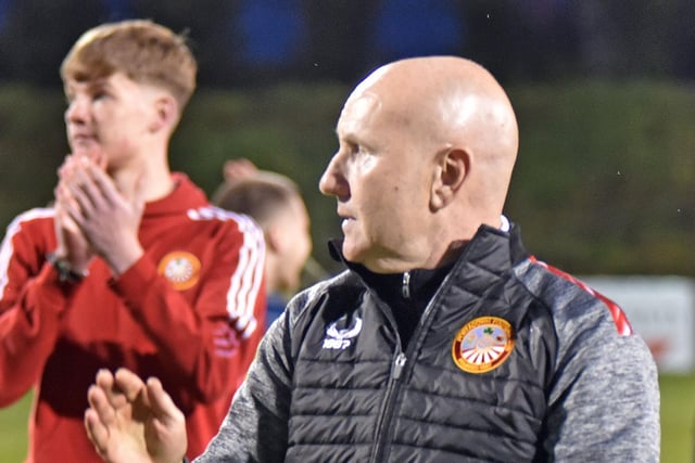 Portadown manager, Paul Doolin, celebrates after the 1-0 victory over local rivals, Annagh United. INPT19-207.