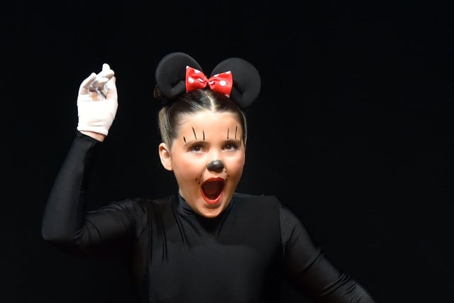 Miley Love with her Character Solo portrayal of Minnie Mouse. INPT18-222.