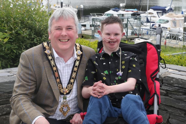 Ross McCloy from Bravehearts NI meets with the Mayor of Causeway Coast and Glens Borough Council Councillor Richard Holmes at the volunteers’ reception.