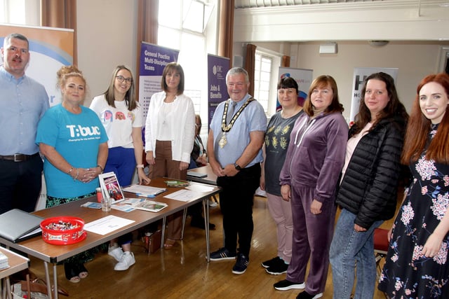 Causeway Coast and Glens Borough Council’s Good Relations Officer Gerard McIlroy, Manager of Limavady Volunteer Centre Ashleen Schenning, Ciara McNickle from Causeway Volunteer Centre, Good Relations Manager Patricia Harkin, the Mayor of Causeway Coast and Glens Borough Council Councillor Ivor Wallace, Good Relations Officer Dearbhaile Hutchinson and participants who attended the information event for refugees