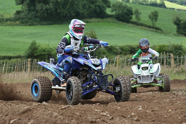 Number 16 Sophie Bann not hanging around in the Youth 2 Class at Laurelbank. Photo by Andrew McKinstrey