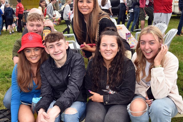 Having fun at the field in Armagh yesterday were back from left, Rio Stevenson and Ellie Wilson. Front from left, Georgina Davidson, Calum Turner, Sophie Minnis and Leah McClune. NL28-229.