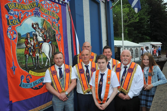 Some members of Braidwater Purple Star LOL 512 with their new banner. Picture: Pacemaker Press