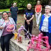 Eddie Rafferty Artist-in-Residence Southern Health and Social Care Trust
Louise Mallon Community Access Worker Sensory Disability Team Southern Health and Social Care Trust alongside participants Stanislaw Trafny, Inga Jaunslaviete and Catherine Gorman. Missing from the photograph is participant Lynette Norton.