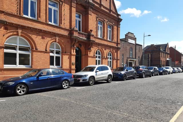 Cars the length of Edward Street Portadown are parked very close to gether with some visitors to the town claiming there is very little room to manoeuvre.