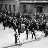 Crowds outside Bow Street court for the trial of Sir Roger Casement. Picture: PA/PA Wire