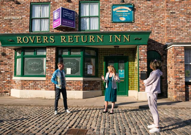 The tech-led estate agent’s signage will appear on The Rovers Return this summer as Johnny puts the pub up for sale after realising his marriage to Jenny is over