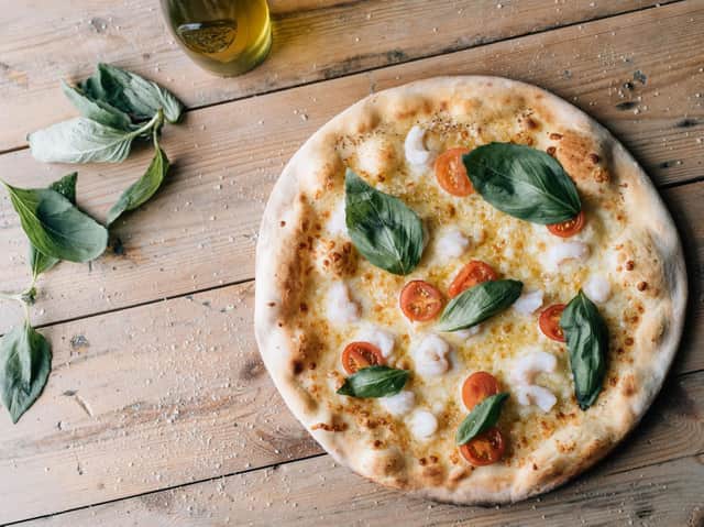 Gamberi Pizza, Little Wing