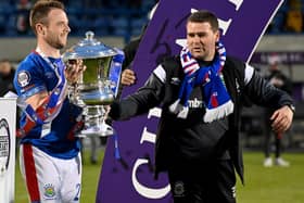 Linfield captain Jamie Mulgrew (left) and manager David Healy with the Irish Cup. Pic by PressEye Ltd.