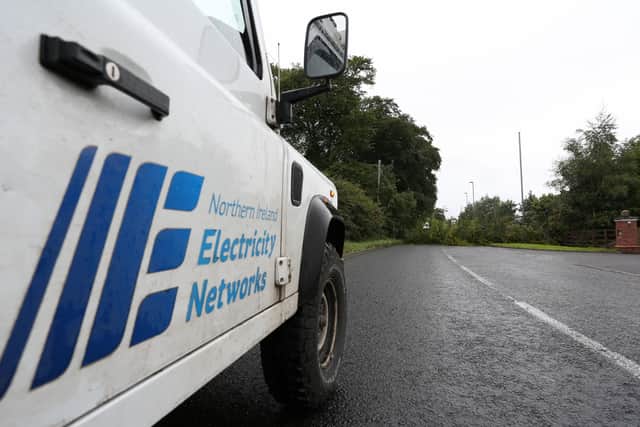 PressEye - Belfast - Northern Ireland - 10th September 2018

Pictured: The southbound A1 slip road, at the junction with the Hillsborough Road, Dromore, is closed because of a fallen tree. NIE are on site as major electric lines have been damaged.

Picture: Philip Magowan / PressEye